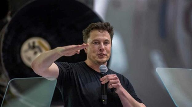 La Space X di Elon Musk taglierà il 10% dei lavoratori, per un totale di 600 dipendenti