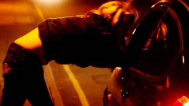 Taranto, parroco arrestato per una vasto giro di prostituzione di ragazze dell’Est Europa