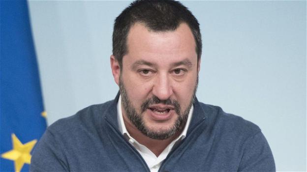 Anche Salvini attacca Macron: "Tratta i migranti come bestie"