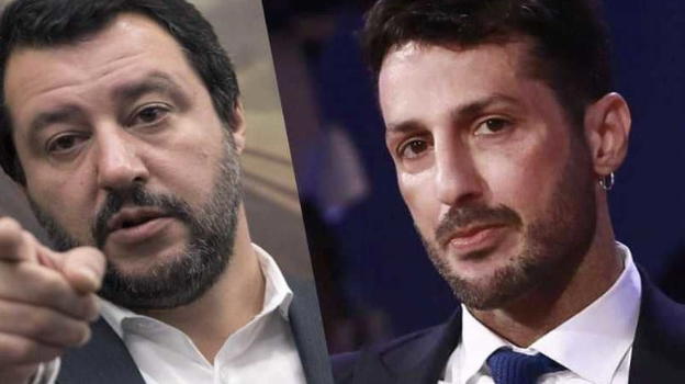 Fabrizio Corona attacca Salvini: "Per ciò che ha detto sulla polizia, dovevano sparare al posto di blocco. E’ da galera"