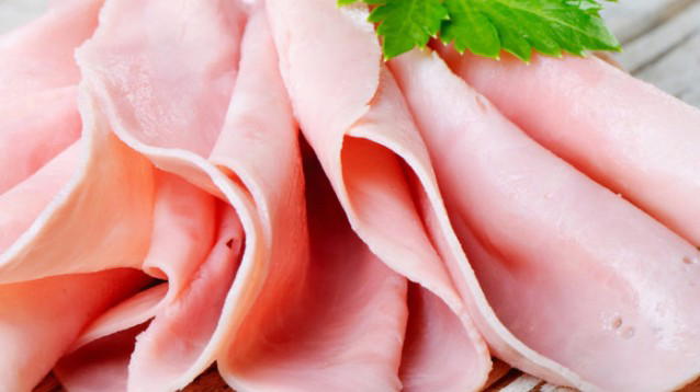 Assumere cibi ricchi di additivi fosfati conduce ad una maggiore sedentarietà