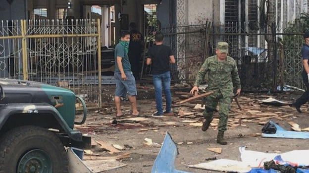 Filippine: strage alla cattedrale di Jolo