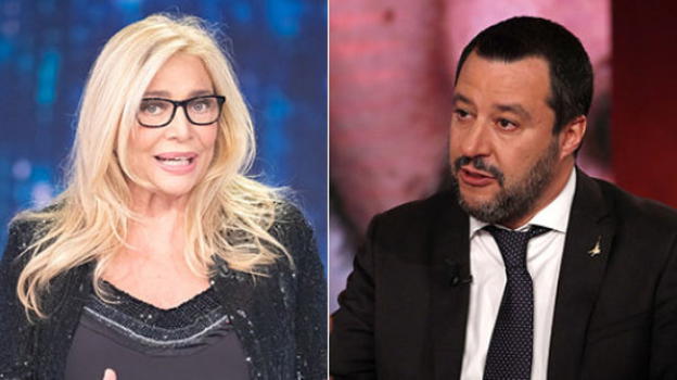 Mara Venier: "Matteo Salvini ha ragione sui migranti" e invita Barbara D’Urso a "Domenica In"