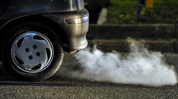 inquinamento gas di scarico