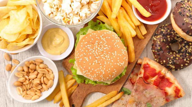 Annusare cibo ipercalorico per due minuti ne fa passare la voglia