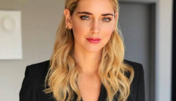 Fan di Chiara Ferragni spende 5700 € per un caffè con lei