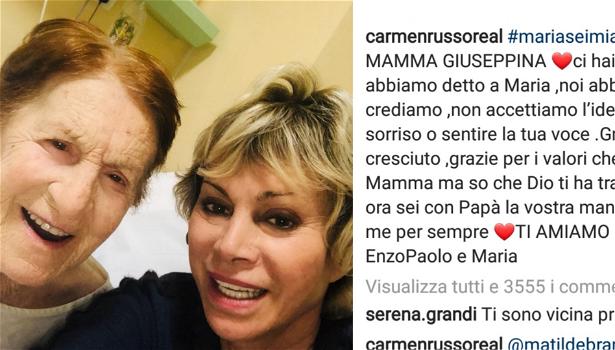 Grave lutto per Carmen Russo: “Ora sei con Papà, la vostra mano posata sulla mia spalla rimarrà con me”