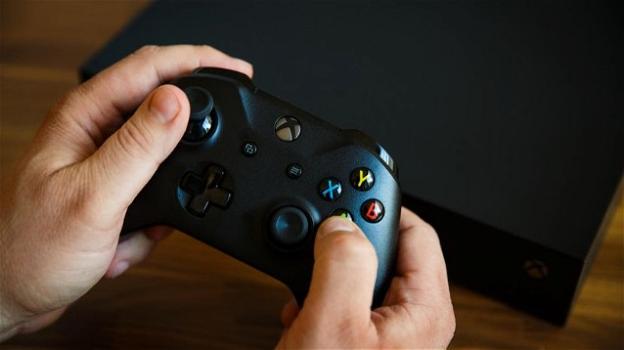 Un ragazzo spende 13 mila dollari per sbaglio in videogame: negato il rimborso