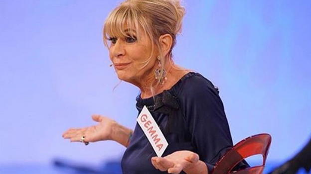 U&D, Gemma Galgani ricorda la sua infanzia scatenata: "Scappai con i bimbi rom e arrivò la polizia a casa"