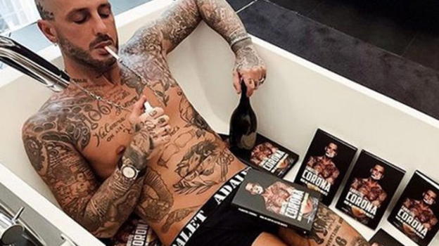 Fabrizio Corona, dichiarazione choc: “Voglio morire come in un film, facendo l’amore"