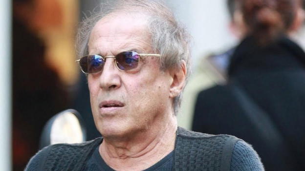 Adrian non andrà in onda per le prossime due settimane: ecco il motivo