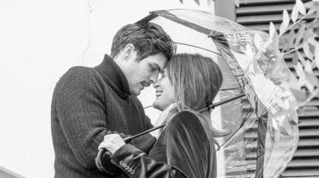 Elia Fongaro e Jane Alexander si sono lasciati, follower ironici: "Ti sei fatta male da sola, lui è un opportunista"