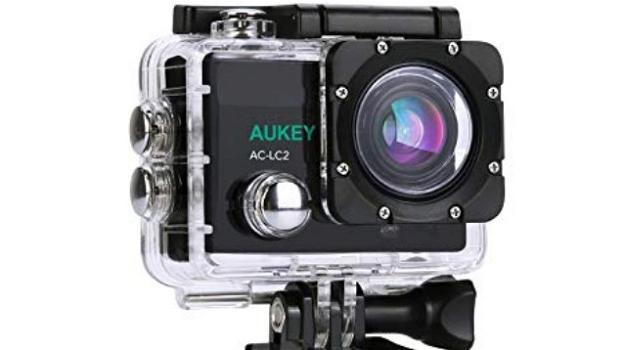 Aukey AC-LC2: action camera con Wi-Fi, accessori, e telecomando wireless