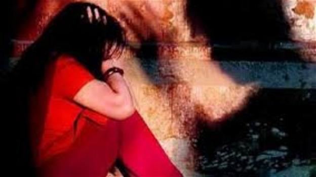 Orrore in India: una bambina di 5 anni è stata stuprata e uccisa dopo essere stata rapita in casa