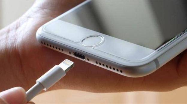 Apple ha pubblicamente ammesso di aver diminuito le prestazioni degli iPhone di proposito