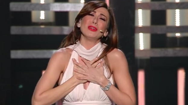 Virginia Raffaele risponde alle accuse di satanismo con ironia: "Da piccola riuscivo a girare i piedi all’incontrario"