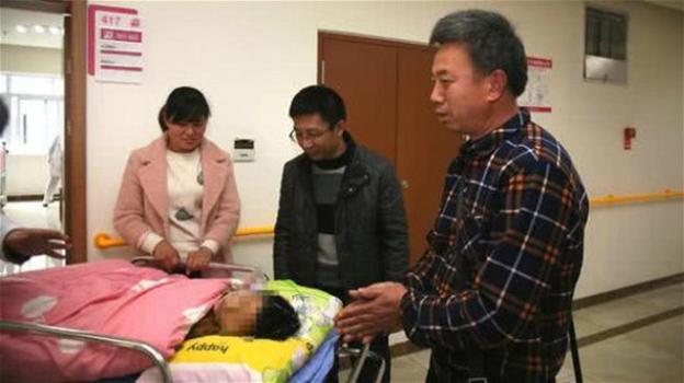 Cina. Bimbo di 5 anni scivola nello stagno. Per 110 minuti il cuore si ferma, poi riparte