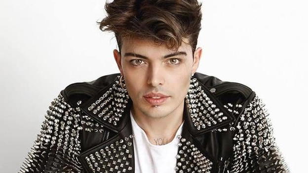 Stash dei The Kolors minacciato di morte sui social