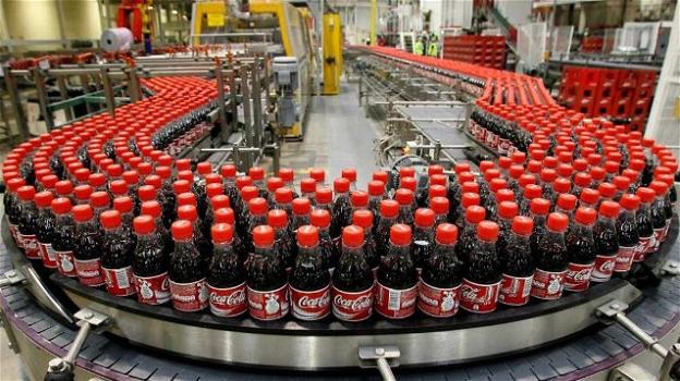Coca Cola produce 3 milioni di tonnellate di plastica all’anno