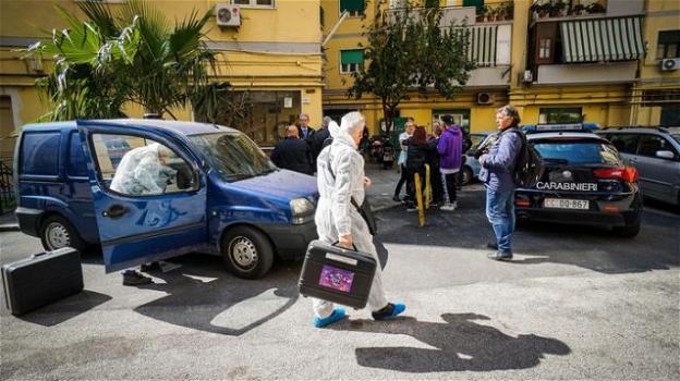 Napoli, donna trovata morta in casa: legata ed imbavagliata al letto