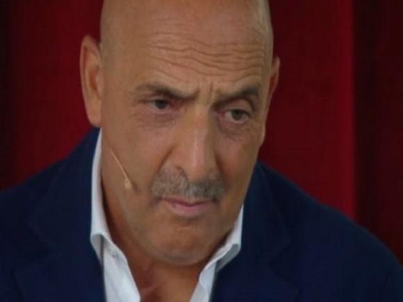 Isola dei Famosi, Paolo Brosio piange in studio e torna in Italia con una missione: “In Honduras ho visto la vera povertà”