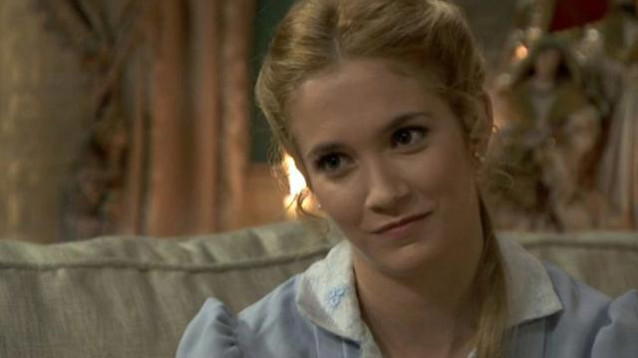 Una Vita, anticipazioni spagnole: Elvira in dolce attesa dopo la fuga in Italia