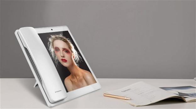 Poptel V9: riecco il videotelefono domestico, ora con 4G e Android Oreo 8.1