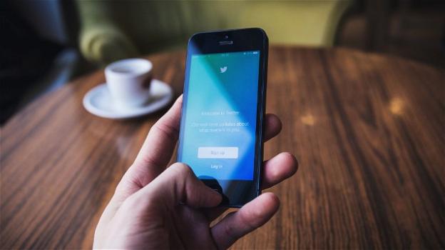 Twitter blocca le pubblicità politiche del governo francese, e vara il "rito abbreviato" in-app per i ricorsi