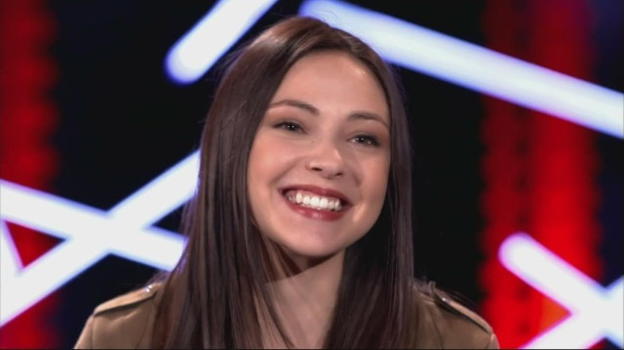 Grande Fratello 16, Martina Nasoni spiega la malattia ai coinquilini. La ragazza soffre di cardiomiopatia ipertrofica
