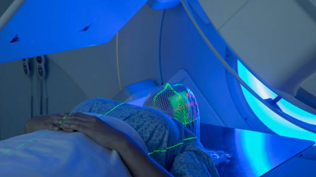 Con il laser ad elettroni sarà possibile bruciare i tumori in un secondo