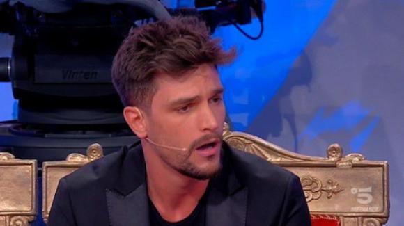 View Andrea Zelletta Di Uomini E Donne Images