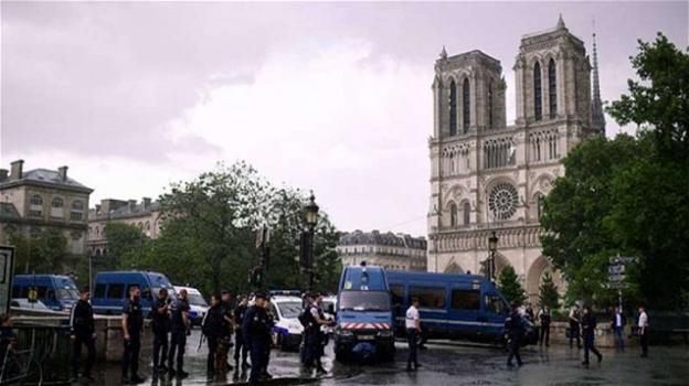 La cattedrale di Notre Dame resterà chiusa al pubblico per 5-6 anni
