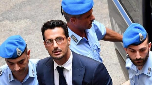 Fabrizio Corona rimane in carcere, la decisione dei giudici: "Soluzione necessaria"
