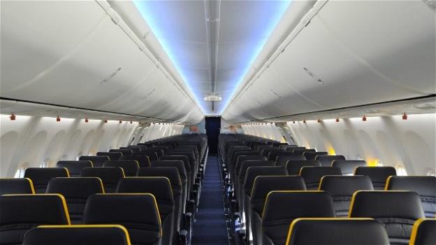 Ryanair: extra di 25 euro per i bambini sotto i due anni, è polemica