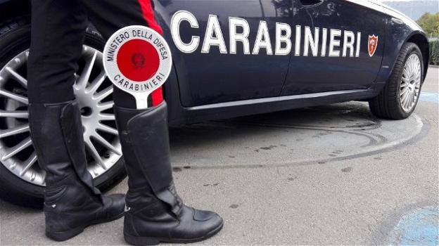Torino, il padre picchia la madre: a 12 anni chiama i carabinieri e denuncia l’uomo