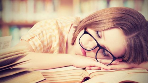 16 minuti di sonno in meno per notte compromettono la concentrazione a lavoro
