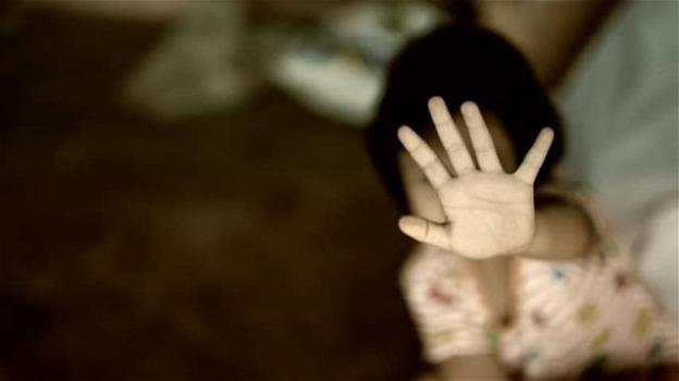 Taranto, abusi sessuali su una bambina di 10 anni: arrestato il domestico