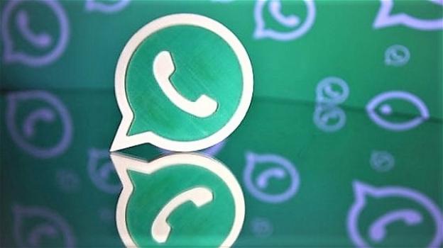 WhatsApp: stop sui vecchi smartphone, in test gli stickers nelle notifiche