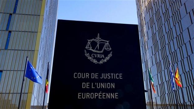 La Corte europea: non si può respingere un immigrato anche se delinque