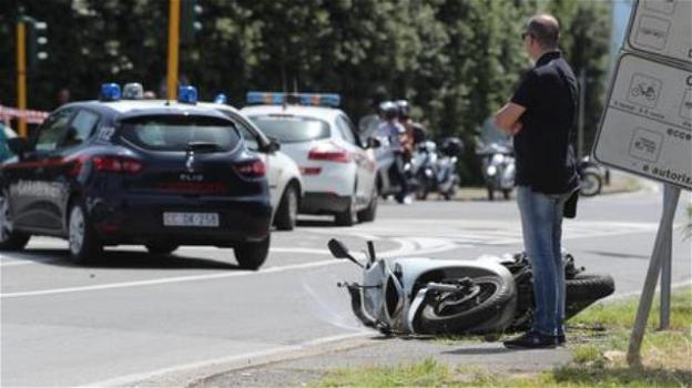 Genova, 25enne insegue un ladro con la moto: Andrea cade e muore sul colpo