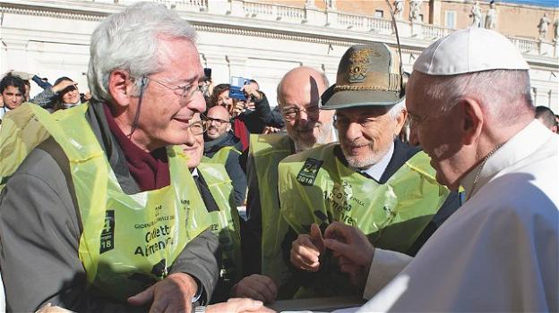 Papa Francesco: "Ho a cuore un’economia che assomigli di più all’uomo"