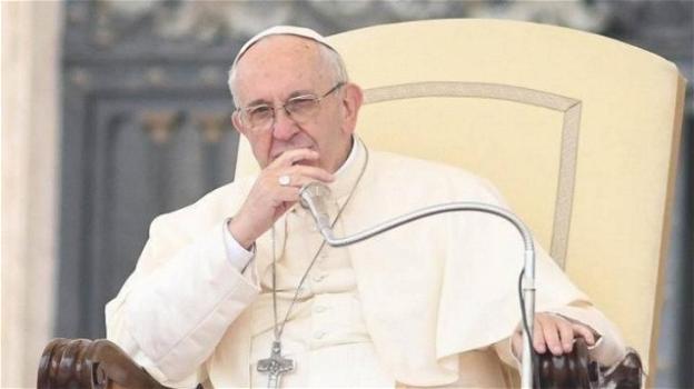 Papa Francesco si scopre "salviniano": "L’Italia non può accogliere tutti"