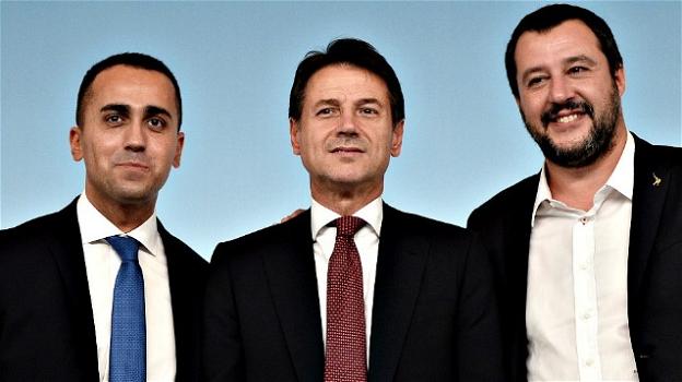 Conte riprende Salvini e Di Maio: "Mi dicano se vogliono continuare o mi dimetto". Le risposte e la pace di breve durata
