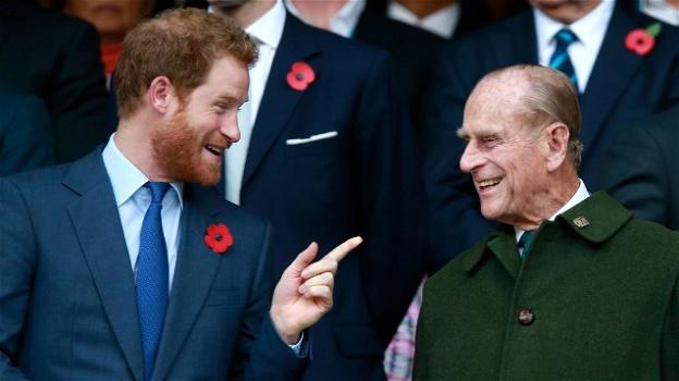 Il principe Filippo avvertì il nipote Harry: “Le attrici si frequentano, non si sposano”