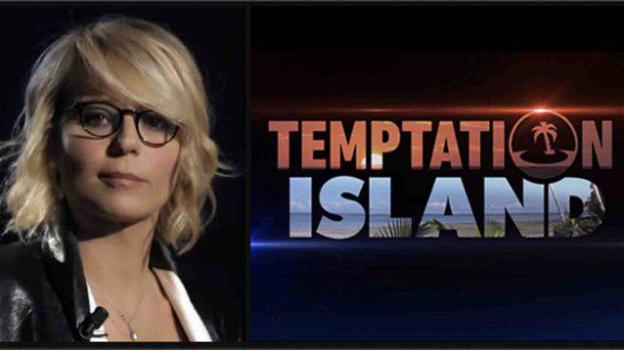 Temptation Island, Maria De Filippi anticipa: "Una fidanzata ha perso la testa per un tentatore dopo solo 4 ore"