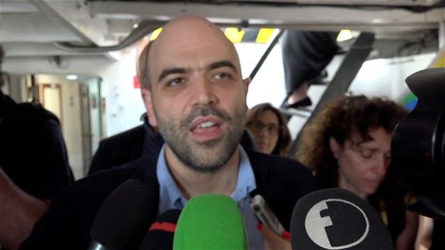 Saviano contro Salvini: "non è una persona perbene"