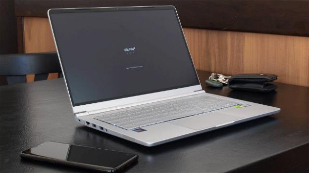 Slimbook Pro X: ufficiale l’ultrabook con Linux che sfida il MacBook Pro per potenza e il MacBook Air per dimensioni