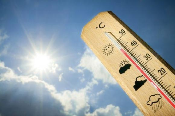 Meteo, allarme Bollino Rosso in 16 città. Il comunicato ufficiale urgente del Ministero della Salute: ecco quelle più colpite