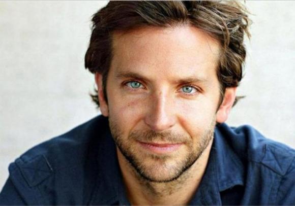 È ufficiale: Bradley Cooper è di nuovo single