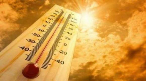 Caldo assassino, cinque morti in poche ore: a rischio anziani e bambini